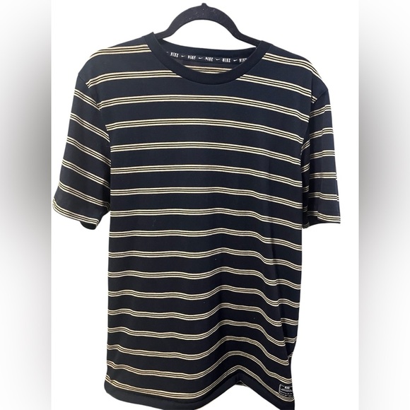 Nike Dri-Fit Striped Men's Shirt - Picture 1 of 4